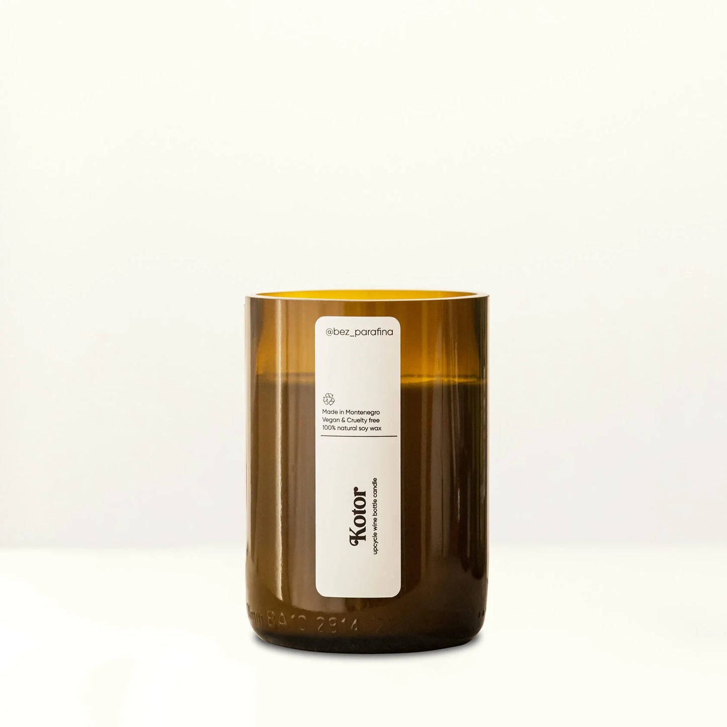 Bez Parafina Candle Kotor